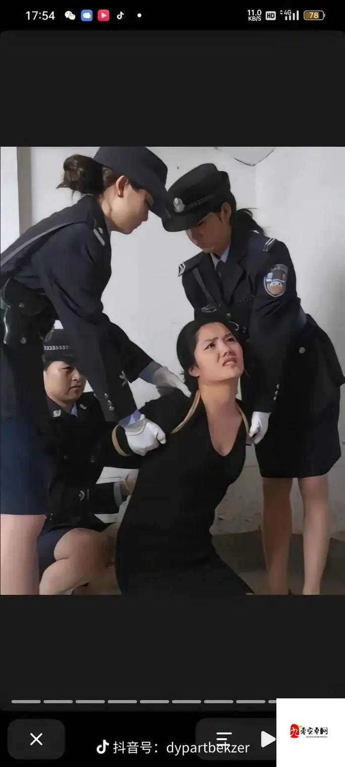 女囚犯国产SM剧情烈火红梅：一场人性与救赎的隐喻狂欢