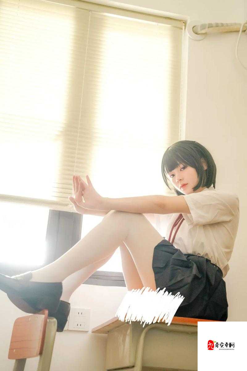 白丝自慰丨VK事件背后的青年表达：当代年轻人的情感困境与自我救赎
